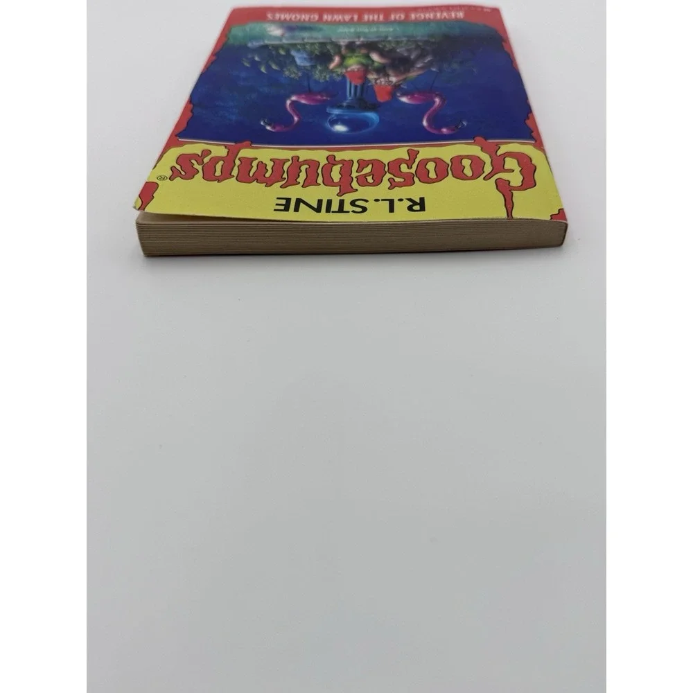 VTG Revenge of The Lawn Gnomes #34 R.L. Stine First scholastic printing 1995 EUC
